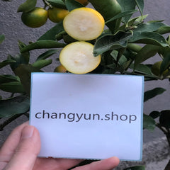 Planta de kumquat crujiente con miel